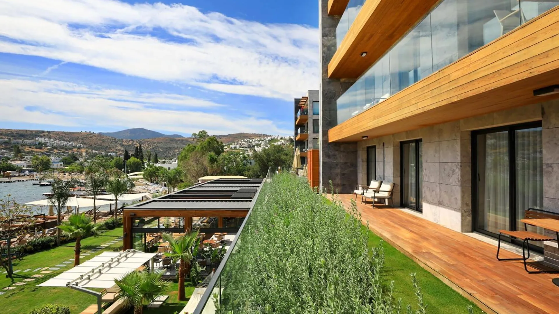 Mare Deluxe Residences & Villas Gundogan
